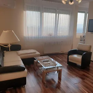 Vegas Zuglo Appartamento Budapest